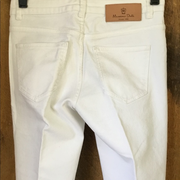 Mossimo Dutti White Jeans - Picture 5 of 8
